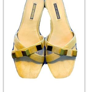 Stuart Weitzman Cross Adobe suede studded slide sandal 9M